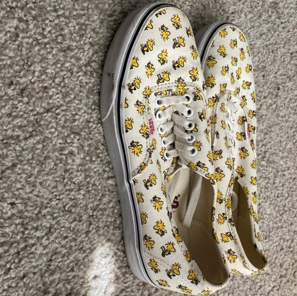 Peanuts Charlie brown snoopy vans shoes W7.5